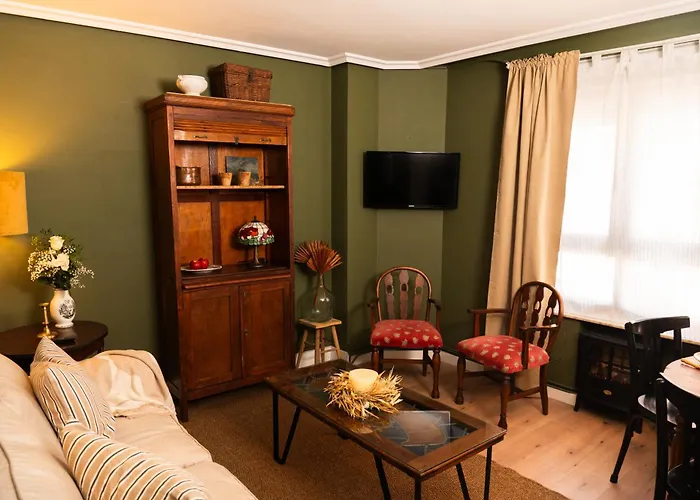 Casa Wenceslao Pola de Laviana